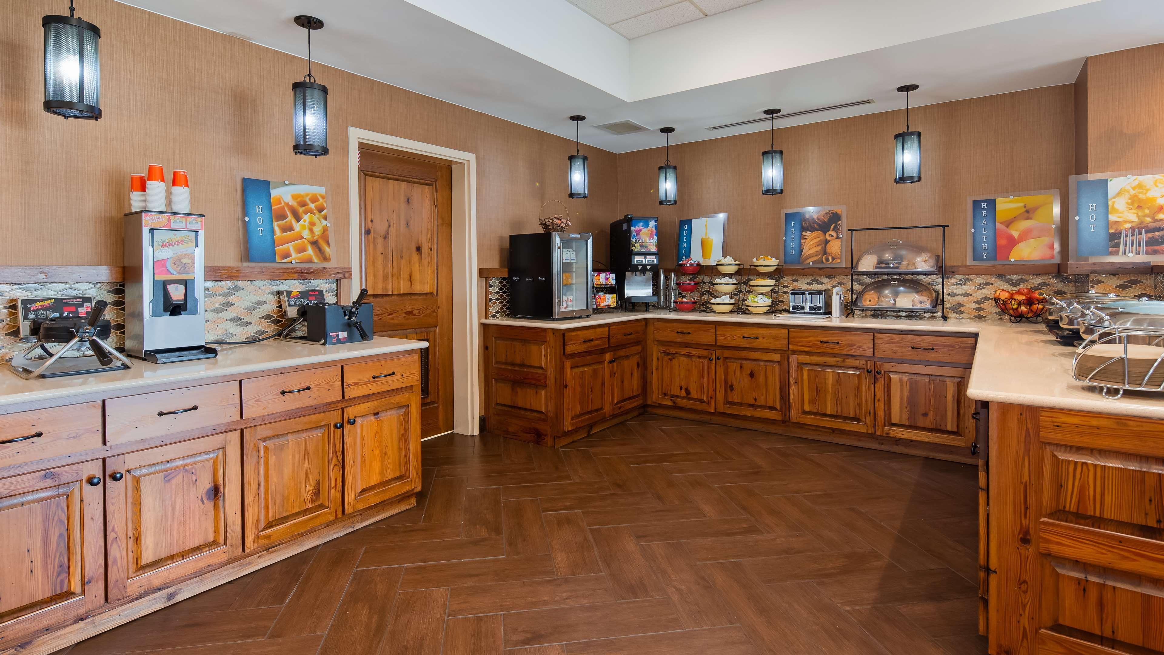 Best Western Colonial Inn Cordele Bagian luar foto
